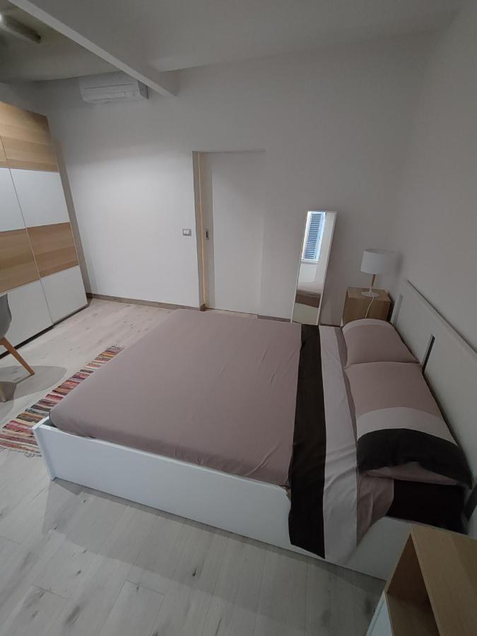 Cozy Apartment Near Ponte Vecchio 佛罗伦萨 外观 照片